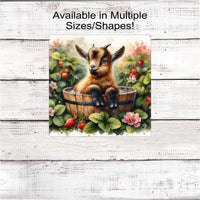 Goat Wreath Sign - Farm Fresh Strawberries - Rustic Farmhouse