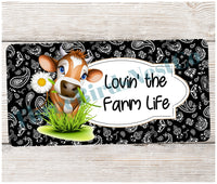 
              Lovin' the Farm Life Daisy Cow Sign
            