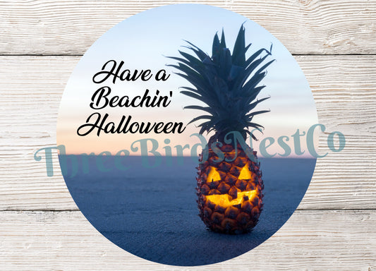 Beachin' Halloween Pineapple Sign