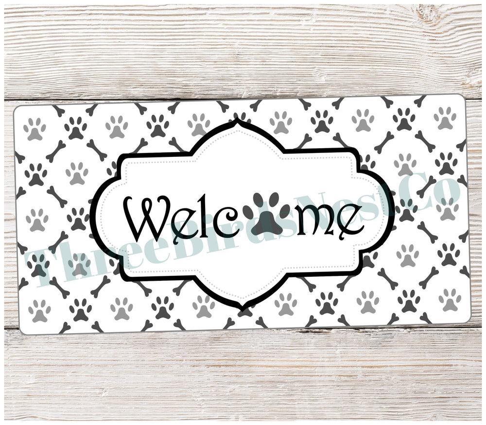 Black and Gray Paw Print Welcome Sign