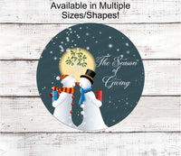 
              Snowman Sign - Snowman couple Sign - Welcome Wreath Sign - Christmas Sign - Christmas Gifts - Mistletoe Sign
            