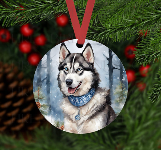 An ornament with a Siberian Husky dog in a Winter setting